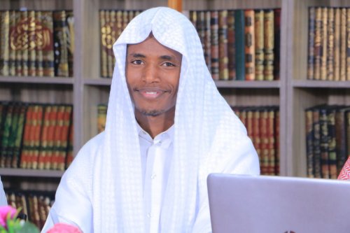 ኡስታዝ Beshir Sheikh Hassen